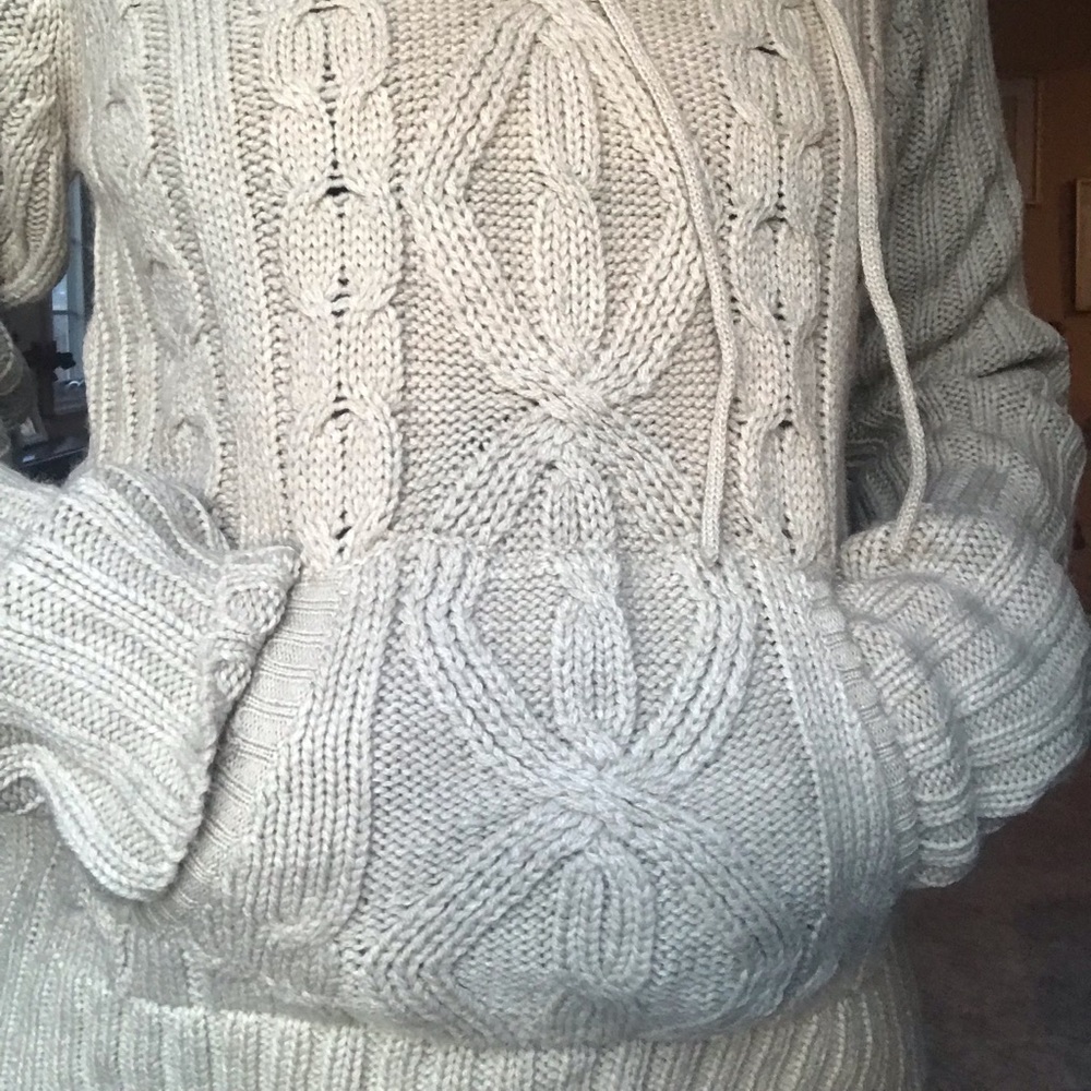 Never Worn Tan Comfy Sweater